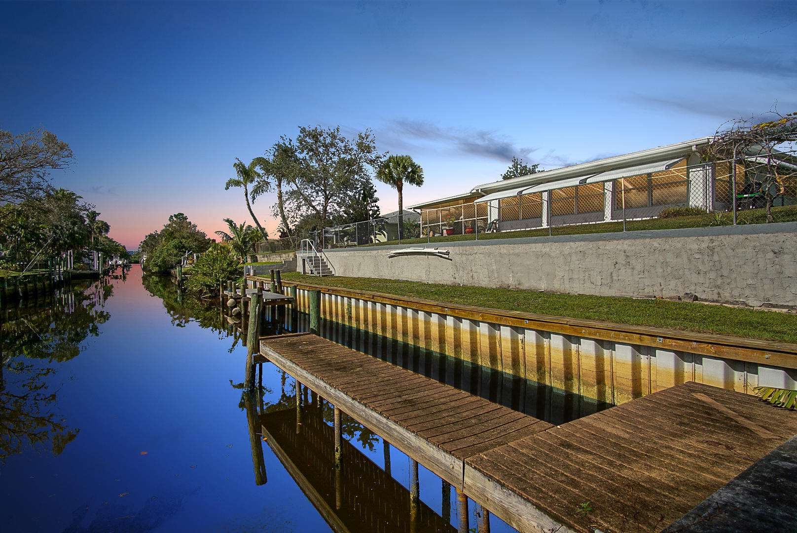 290 Southwest Harbor Street Stuart, FL 34997 - Photo 4 of 35 61E30973-C488-432B-BA2A-37A7FF2D756227