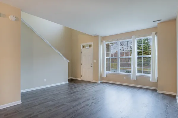$255,000 | 11742 Broadway, Crown Point, IN 46307