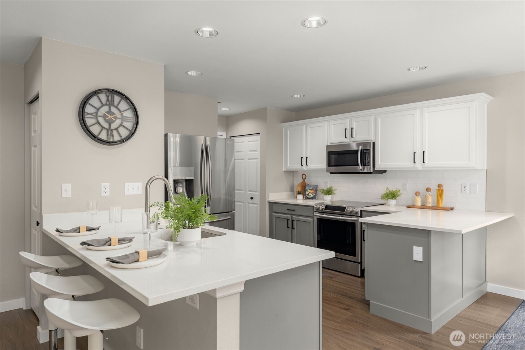 116 Ferndale Avenue Southeast Renton, WA 98056 - Photo 12 of 31 Gallery Image 12