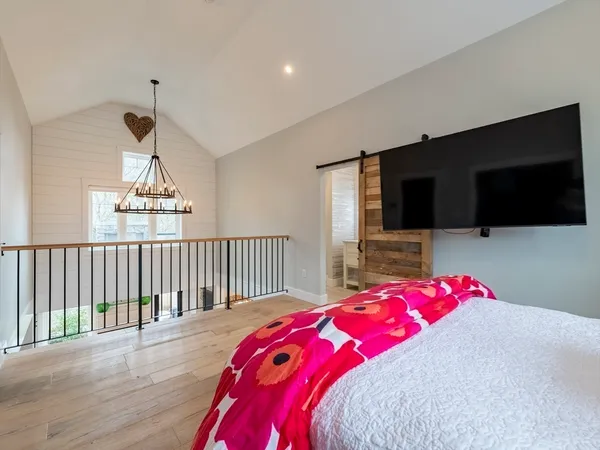 $1,100,000 | 9 Puritan Way, Duxbury, MA 02332