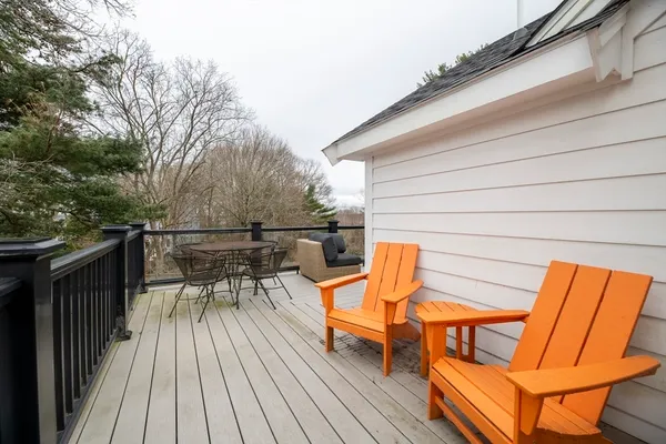 $1,100,000 | 9 Puritan Way, Duxbury, MA 02332
