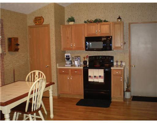 1641 New Castle Lane, Unit 34 Springfield, OH 45503 - Photo 3 of 18