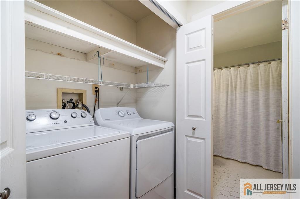 70 Percival Court Old Bridge, NJ 08857 - Photo 17 of 33