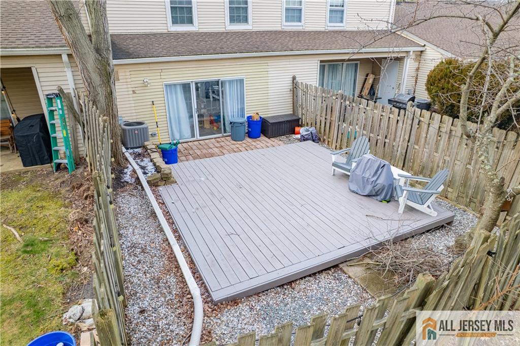 70 Percival Court Old Bridge, NJ 08857 - Photo 24 of 33