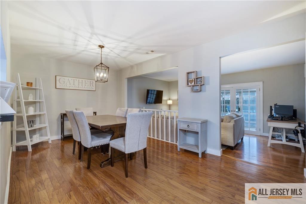 70 Percival Court Old Bridge, NJ 08857 - Photo 4 of 33