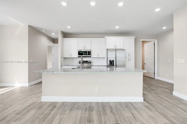 $319,000 | 5044 Wildgoose Circle, LaBelle, FL 33935