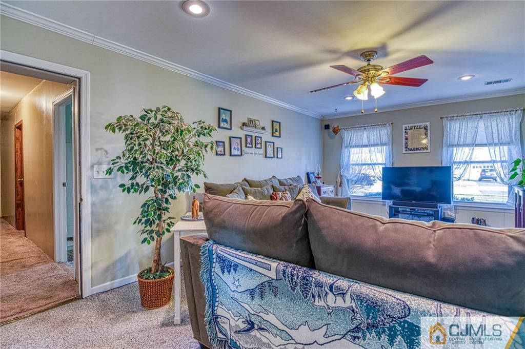 522 Halsey Road North Brunswick, NJ 08902 - Photo 14 of 31 Gallery Image 14