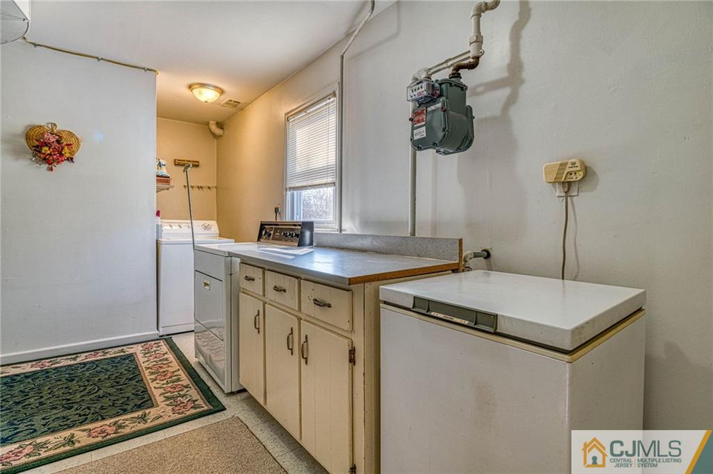 522 Halsey Road North Brunswick, NJ 08902 - Photo 18 of 31 Gallery Image 18