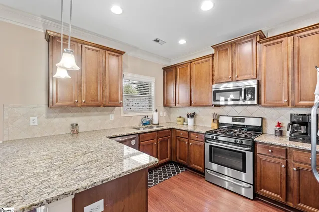 $395,000 | 362 Bridge Crossing Drive, Simpsonville, SC 29681