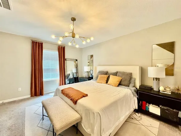 $3,200 | 7309 Canterbury Bells Court, Tampa, FL 33619