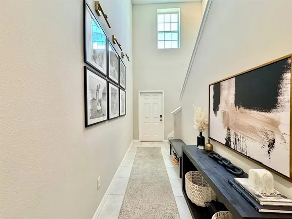 $3,200 | 7309 Canterbury Bells Court, Tampa, FL 33619