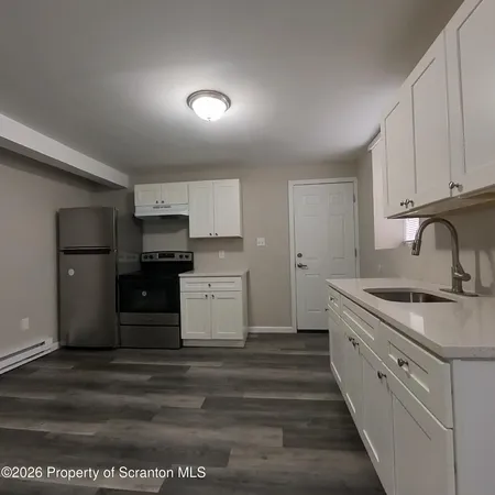 $895 | 1513 1515 Vine Street, Unit 2, Scranton, PA 18510