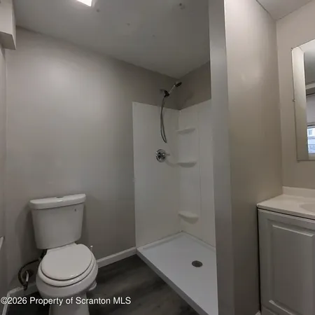 $895 | 1513 1515 Vine Street, Unit 2, Scranton, PA 18510