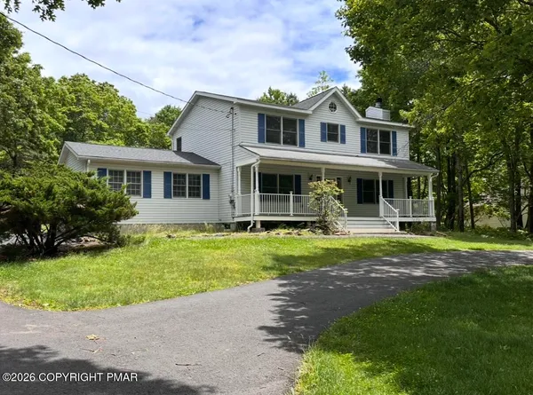 $425,000 | 2536 Yellowstone Drive, Blakeslee, PA 18610