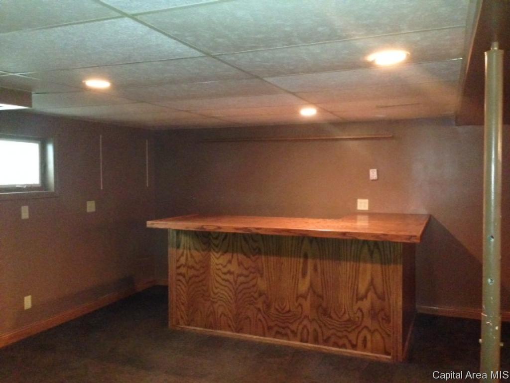 1901 North Albany Street Springfield, IL 62702 - Photo 21 of 35