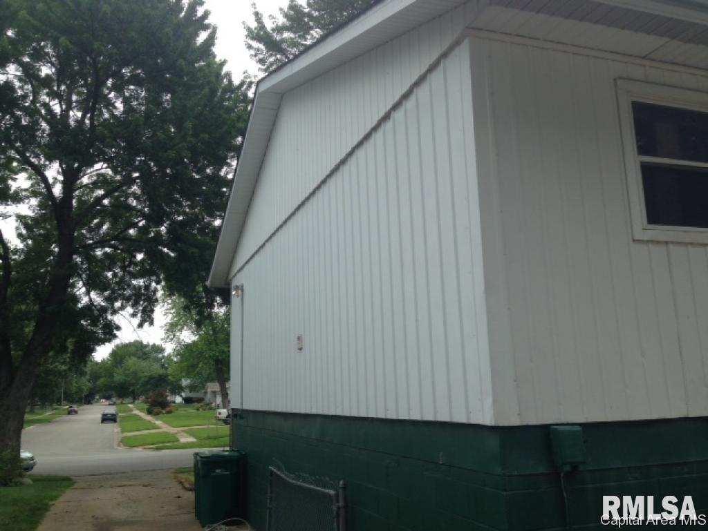 1901 North Albany Street Springfield, IL 62702 - Photo 35 of 35