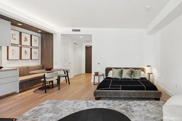 $598,000 | 1 Bristol Court, Unit 202, San Francisco, CA 94130