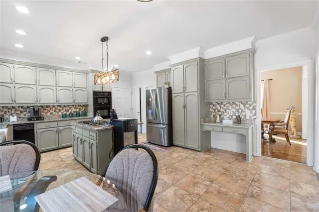 $594,000 | 405 Savannah Circle, Jonesboro, GA 30236