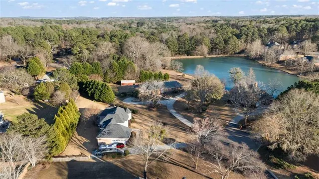 $594,000 | 405 Savannah Circle, Jonesboro, GA 30236