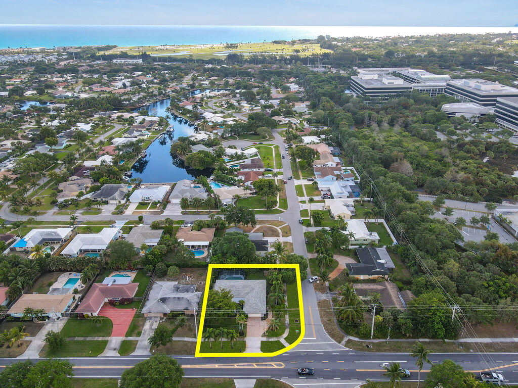 12652 Ellison Wilson Road North Palm Beach, FL 33408 - Photo 2 of 43 So close to water!