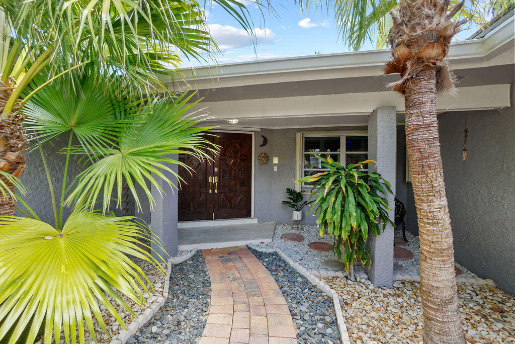 12652 Ellison Wilson Road North Palm Beach, FL 33408 - Photo 6 of 43 Front