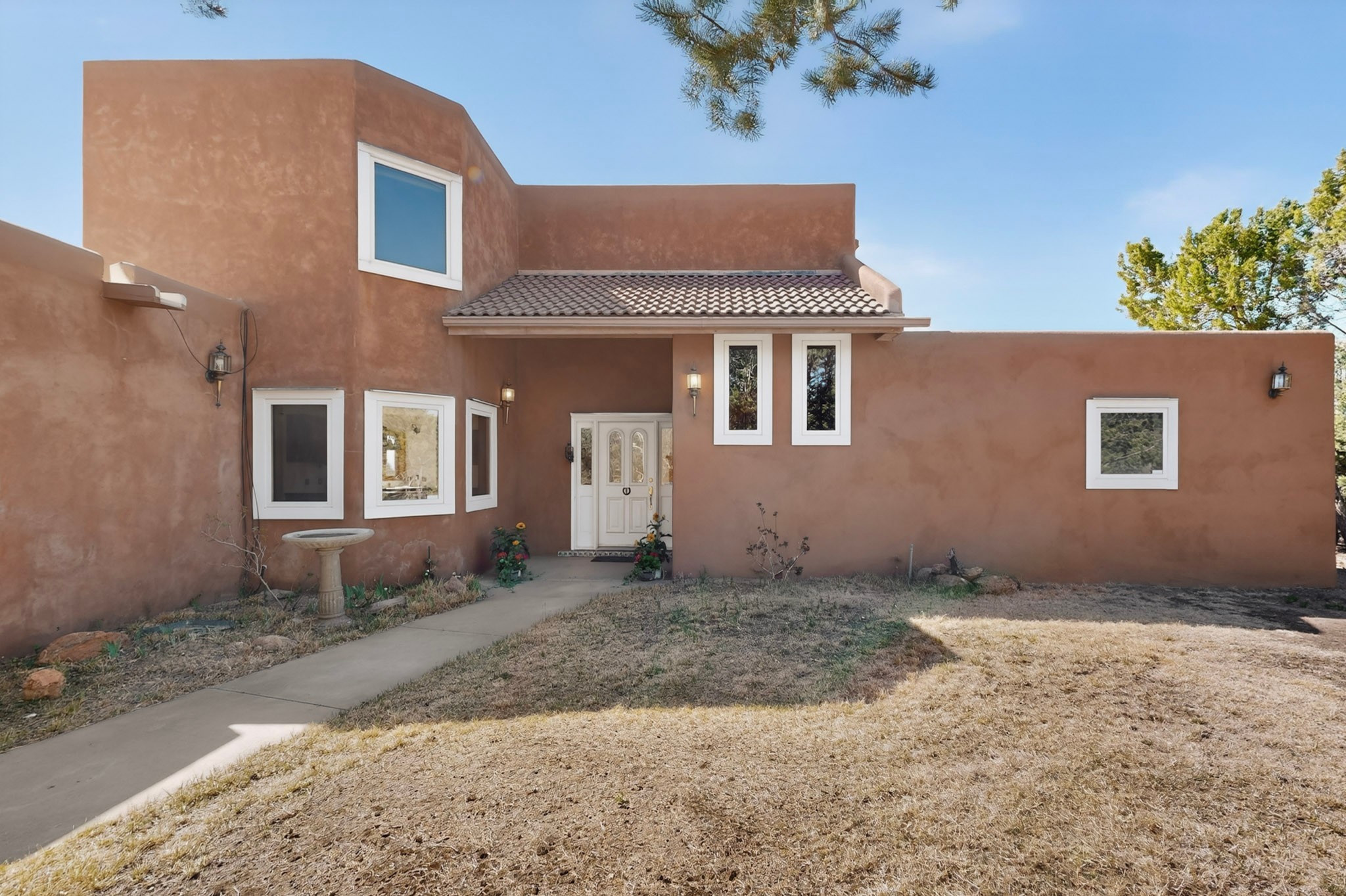 2 Toltec Road Santa Fe, NM 87505 - Photo 2 of 49