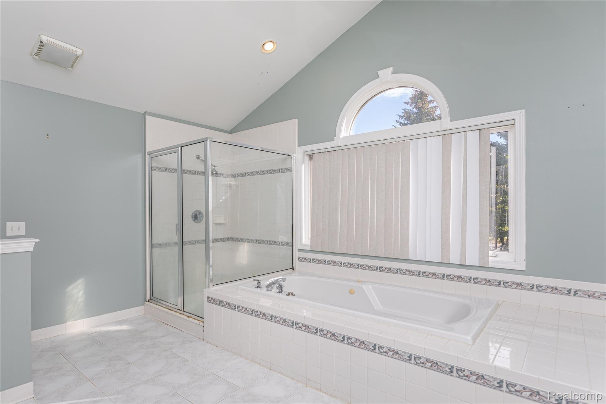 47411 Madison Road Canton, MI 48188 - Photo 18 of 27 15.jpg