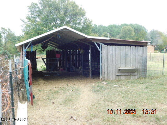 7903 Pope Water Valley Road Pope, MS 38658 - Photo 17 of 27 DSCN6027