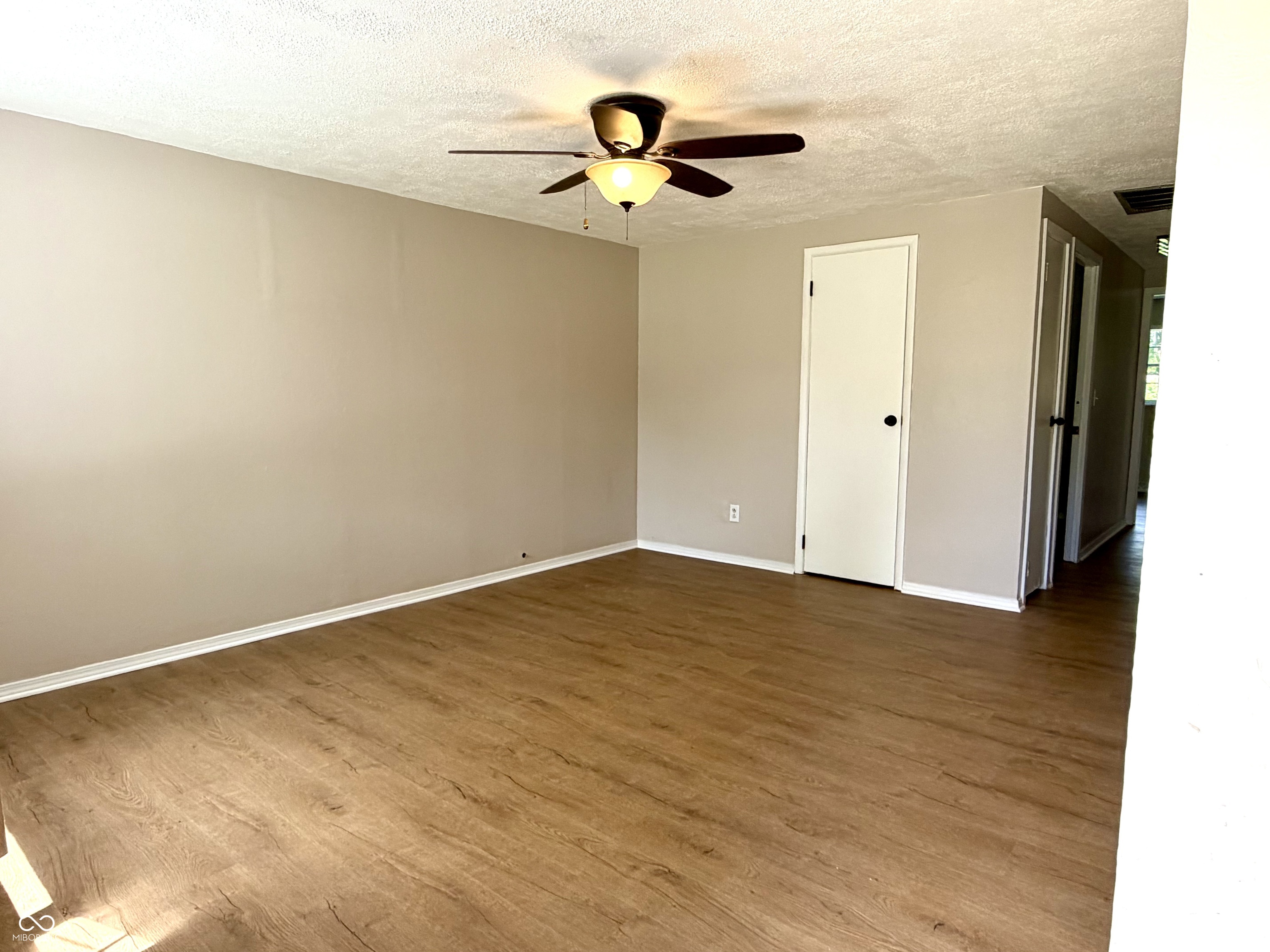 2308 Tamarack Road Anderson, IN 46011 - Photo 4 of 13