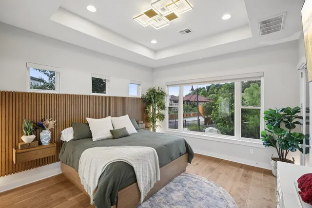 $999,990 | 101 Cascading Water Place, Austin, TX 78734