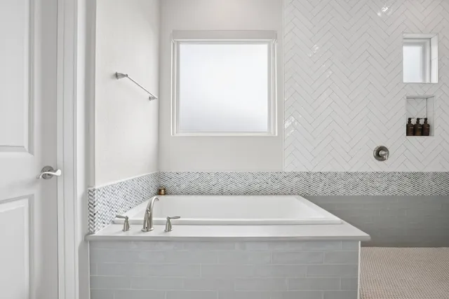 $999,990 | 101 Cascading Water Place, Austin, TX 78734