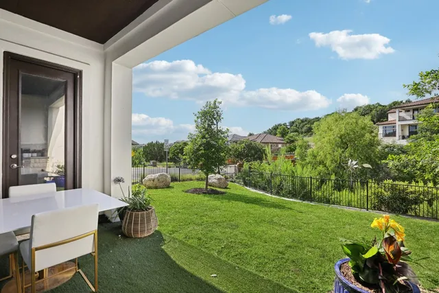 $999,990 | 101 Cascading Water Place, Austin, TX 78734