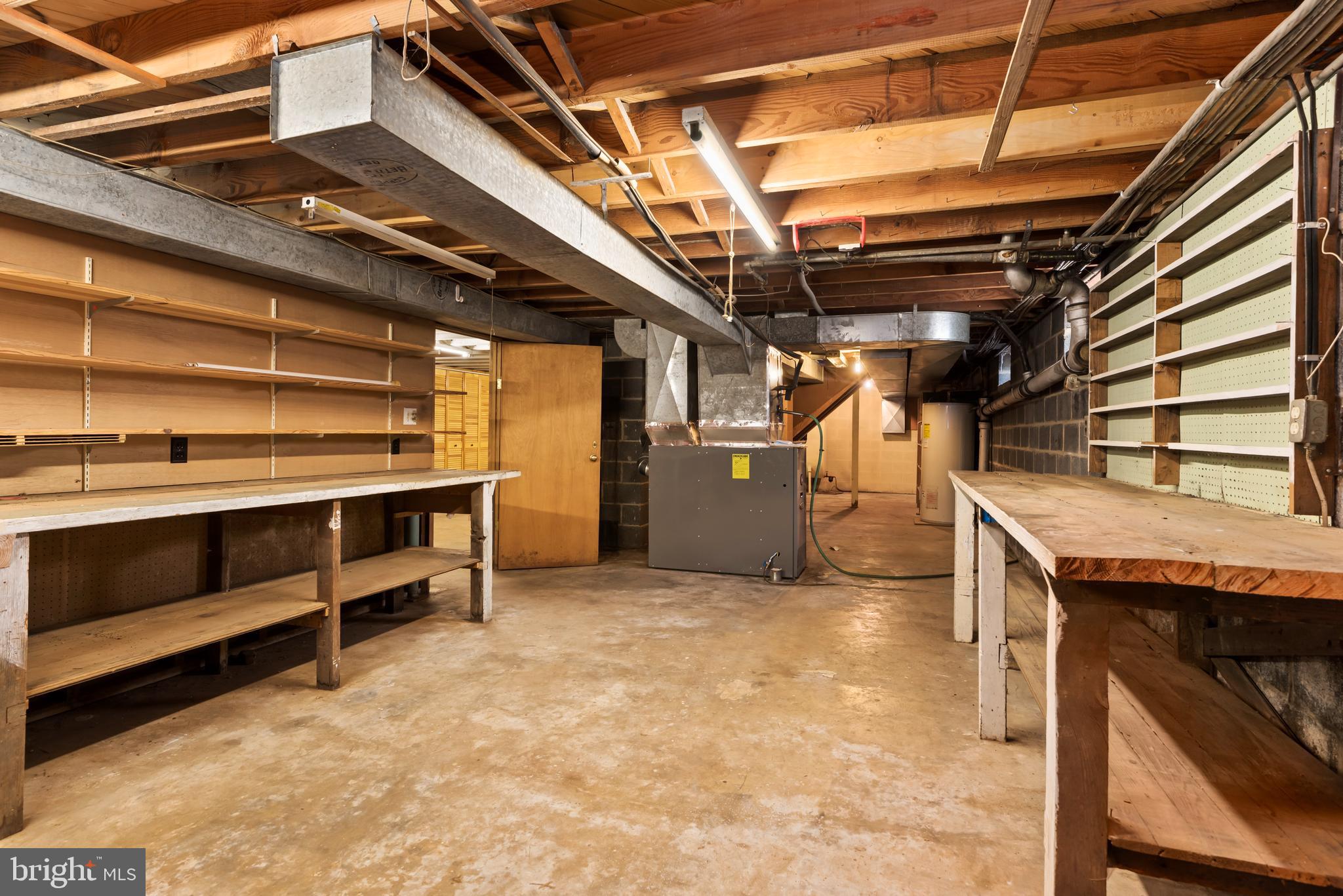 4724 East Trindle Road Mechanicsburg, PA 17050 - Photo 20 of 33 Basement workshop area