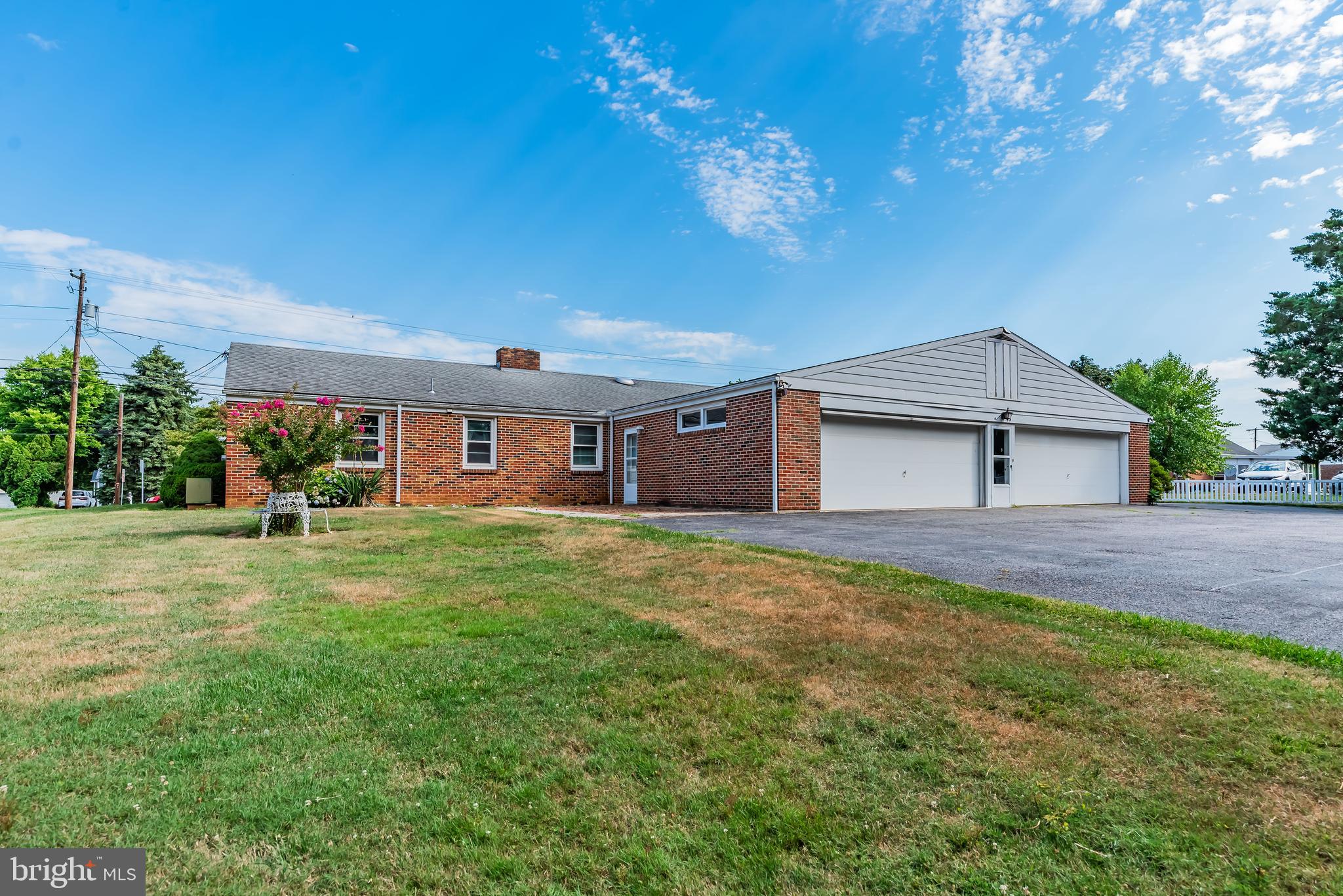 4724 East Trindle Road Mechanicsburg, PA 17050 - Photo 29 of 33 4 car garage