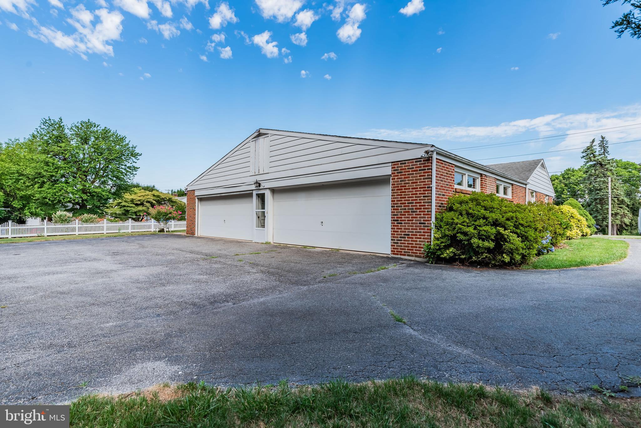 4724 East Trindle Road Mechanicsburg, PA 17050 - Photo 31 of 33 4 car garage