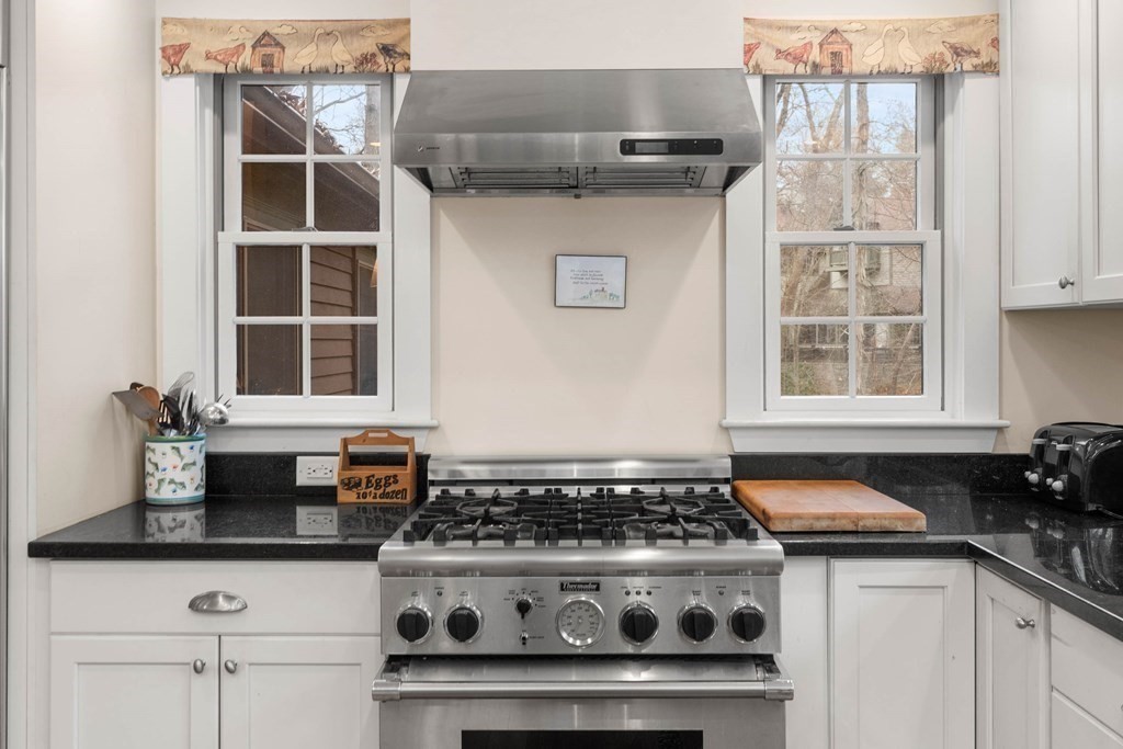 5 Northedge Road Hamilton, MA 01982 - Photo 4 of 42 a stove top oven sitting inside of a kitchen