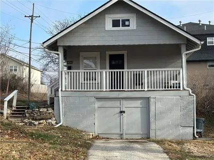 $184,900 | 4201 South Thompson Street, Kansas City, KS 66103