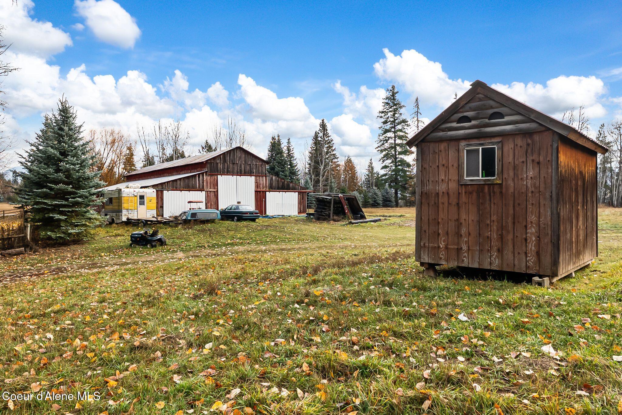 2844 Mcarthur Lake Road Naples, ID 83847 - Photo 55 of 59 .