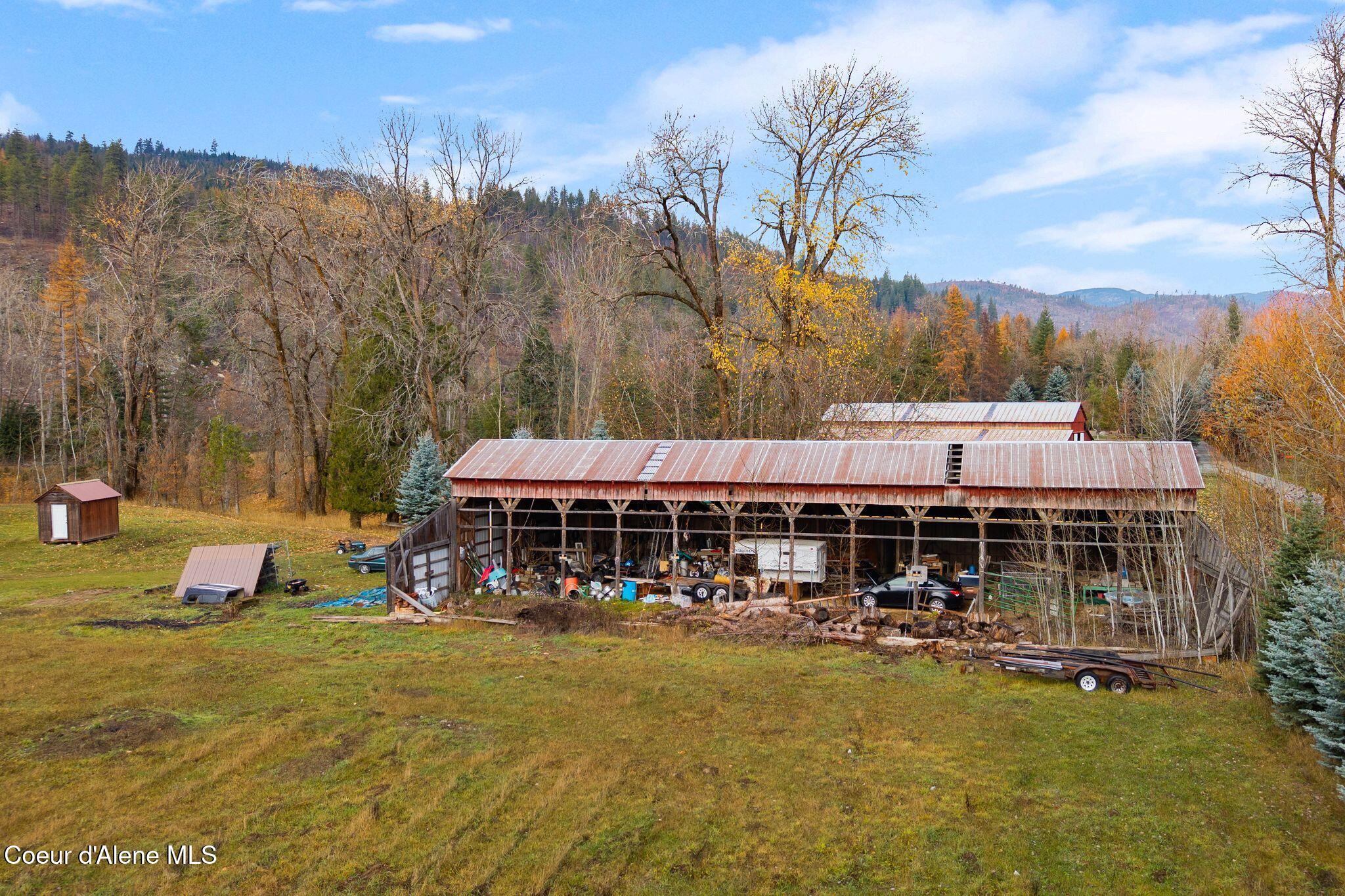 2844 Mcarthur Lake Road Naples, ID 83847 - Photo 57 of 59 .