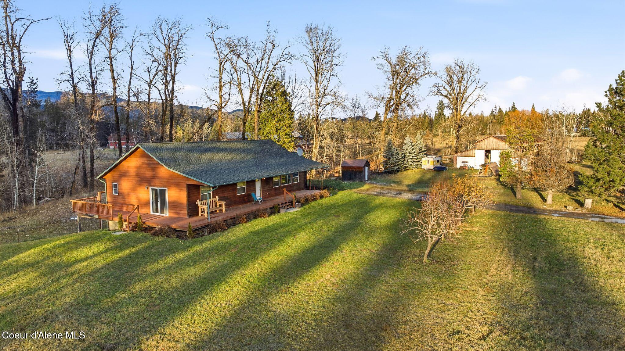 2844 Mcarthur Lake Road Naples, ID 83847 - Photo 58 of 59 .