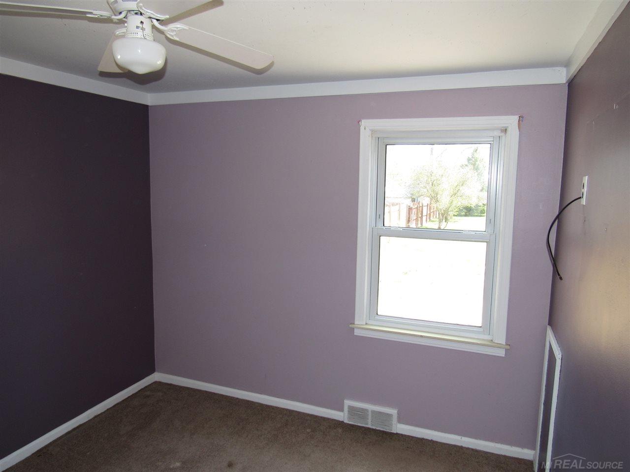 2827 Weaverton Rochester Hills, MI 48307 - Photo 15 of 36