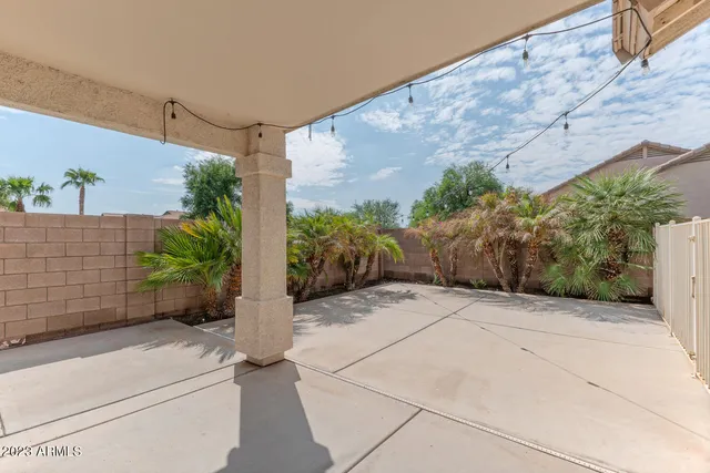 $2,600 | 11605 West La Reata Avenue, Avondale, AZ 85392