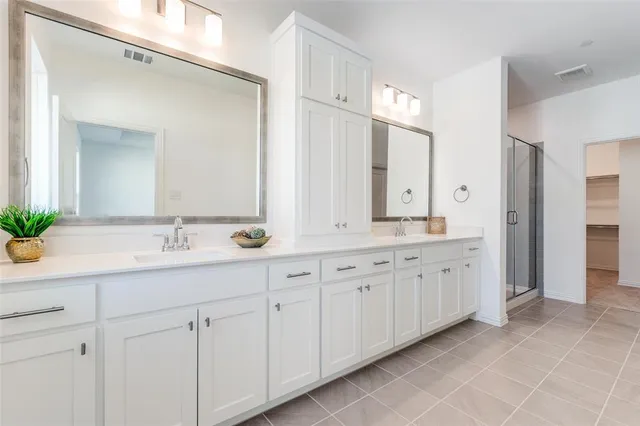 $3,200 | 15683 Palmwood Road, Frisco, TX 75033