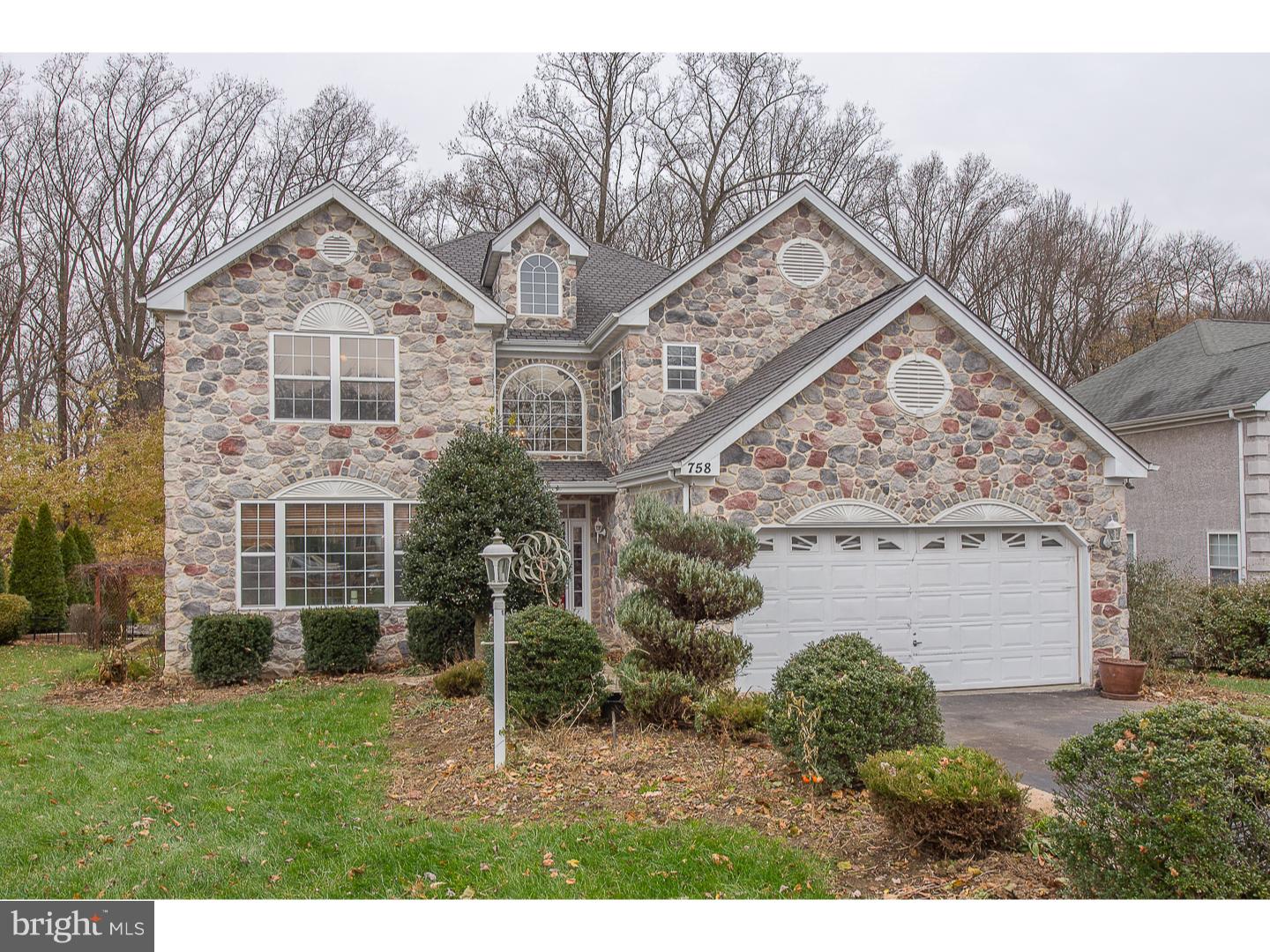 758 Kelli Lane Springfield, PA 19064 - Photo 1 of 25 Gallery Image 1