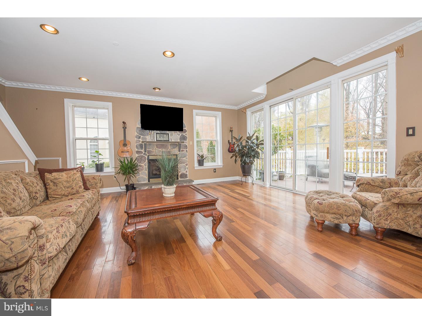 758 Kelli Lane Springfield, PA 19064 - Photo 12 of 25 Gallery Image 12