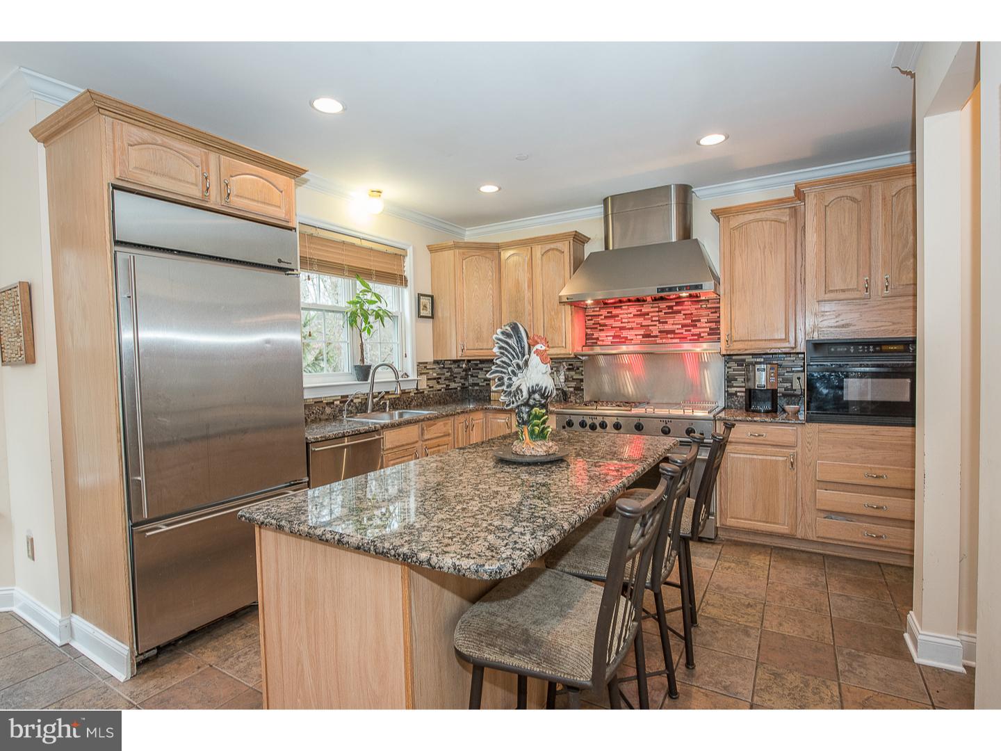 758 Kelli Lane Springfield, PA 19064 - Photo 9 of 25 Gallery Image 9