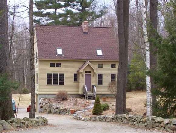 29 Bates Road Merrimack, NH 03054 - Photo 1 of 9