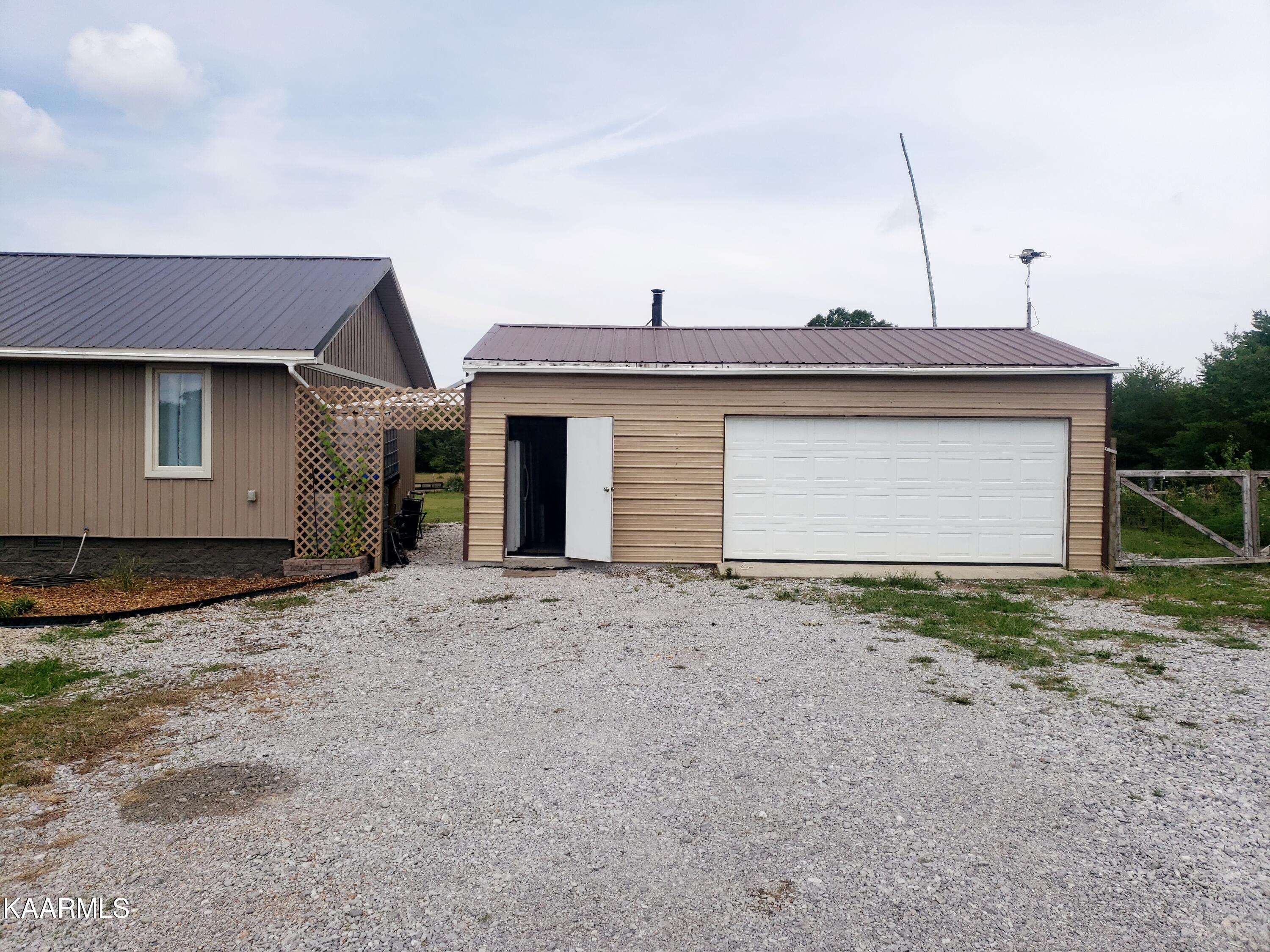1205 Golden Pointe Road Spencer, TN 38585 - Photo 3 of 34 20220717_110345_01