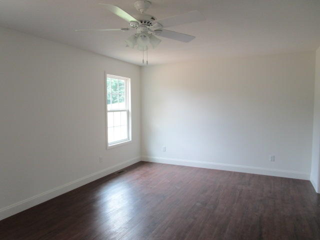 410 Ritz View Drive Blaine, TN 37709 - Photo 4 of 5 IMG_1237