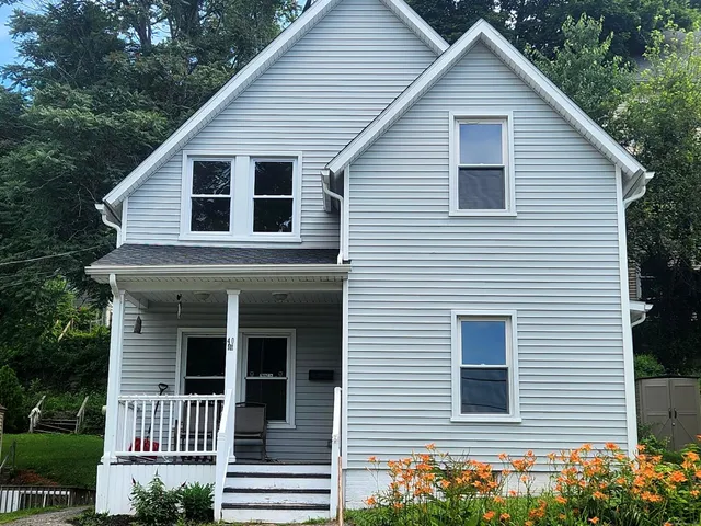 a view of a house and outdoor space